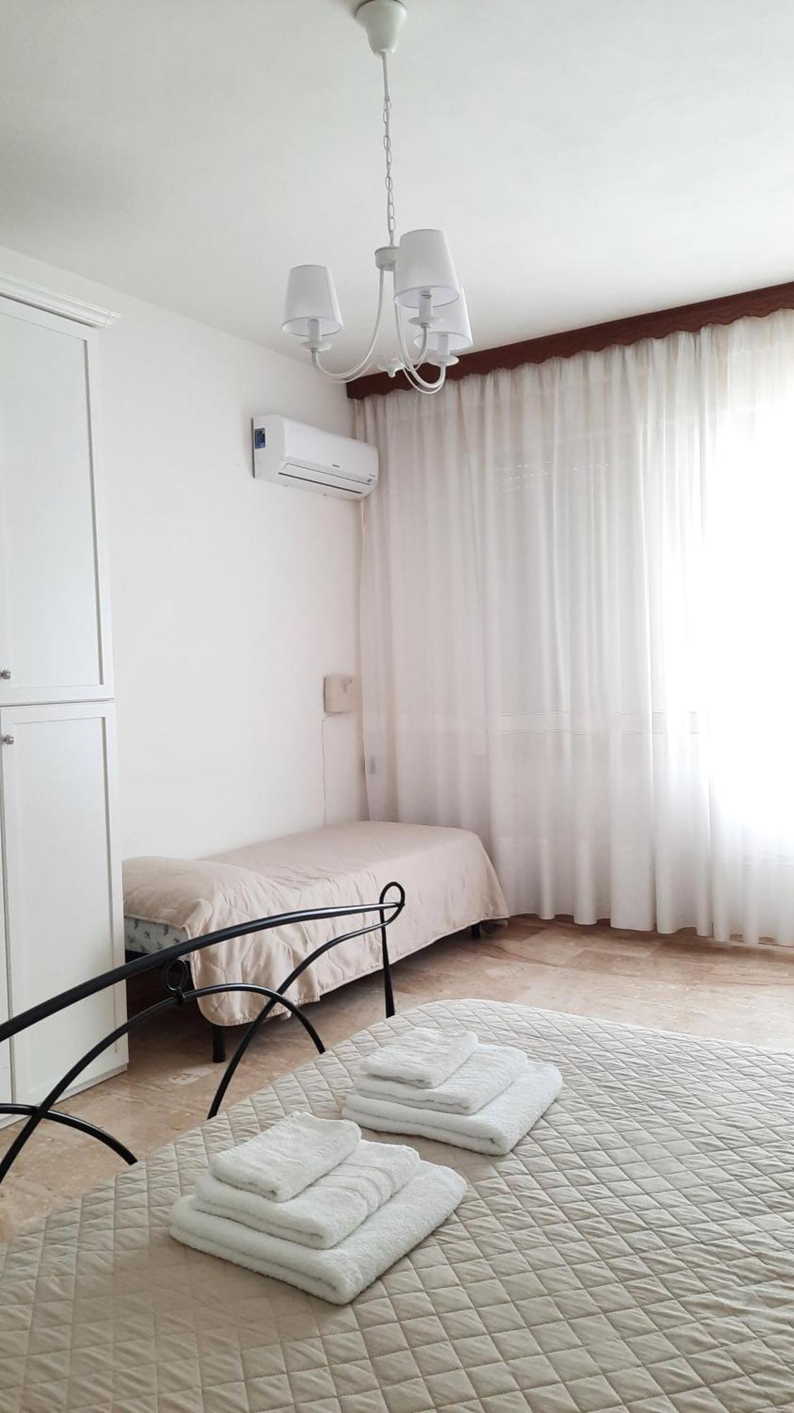 Domuspes Apartment Sedilo Ngoại thất bức ảnh