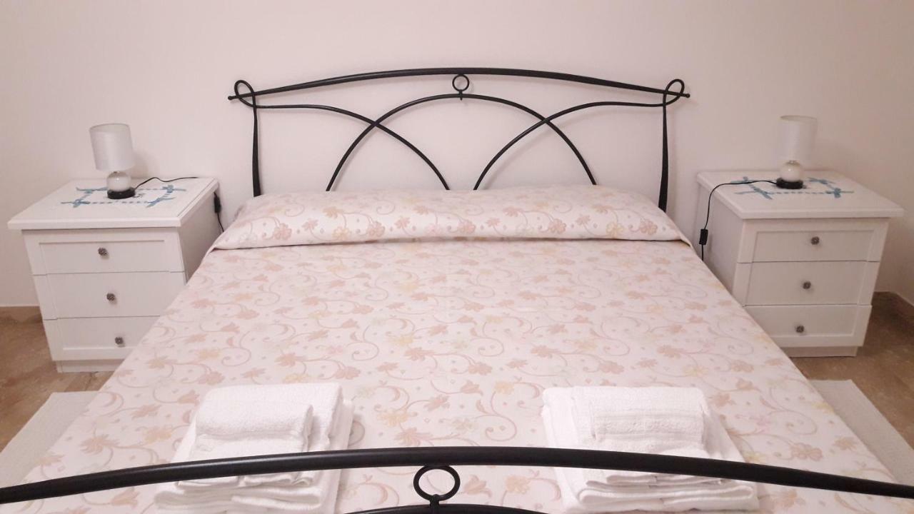 Domuspes Apartment Sedilo Ngoại thất bức ảnh